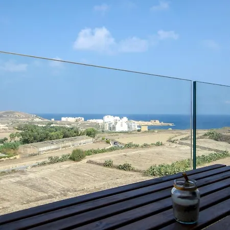 2 Bed Apartment W Distant Sea And Country Views Marsalforn Extérieur photo