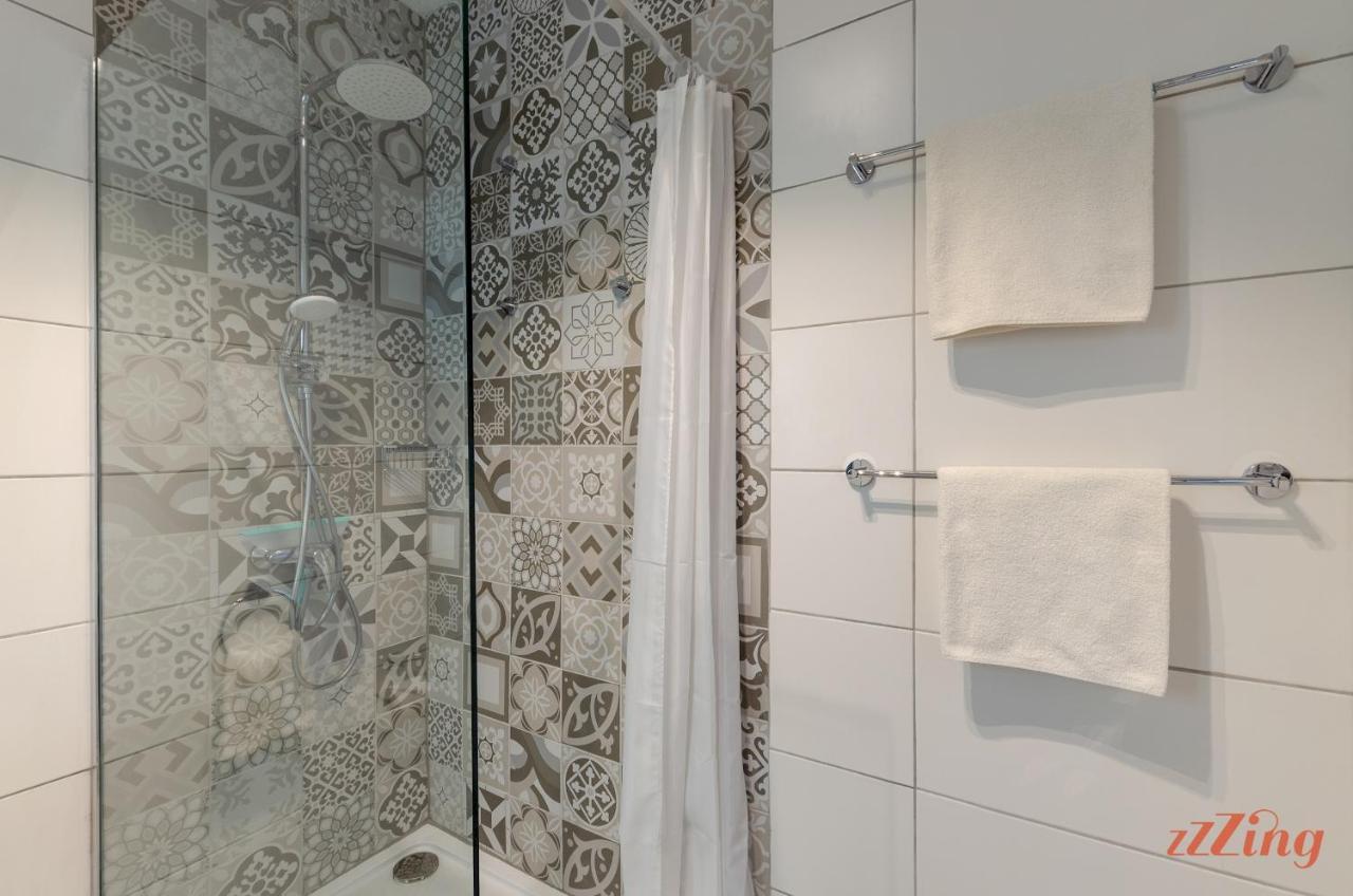 Апартаменты 2 Bed W Distant Sea And Country Views Марсалфорн